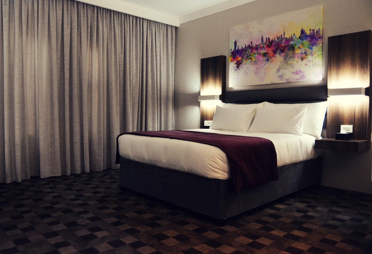 Palm Swift Luxury Accommodation Brits Eksteriør billede
