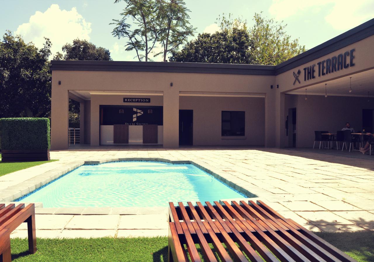 Palm Swift Luxury Accommodation Brits Eksteriør billede